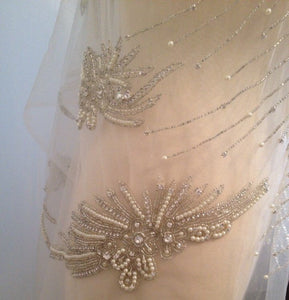 Rhinestone Beaded Applique, Great Rhinestone Fabric, Vintage Applique, Bridal Applique, Wedding Dress Fabric, Weddin Applique